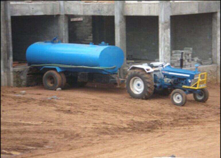 WATER BOWSER